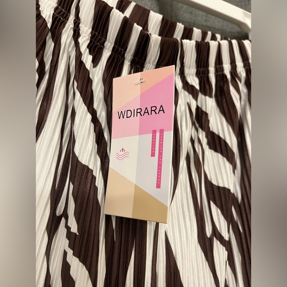 Wdirara Women’s Pants Zebra Wide Leg - Picture 4 of 4